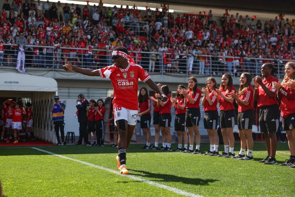 20240512 084748 Ucheibe Celebrates Portuguese League Title With Benfica