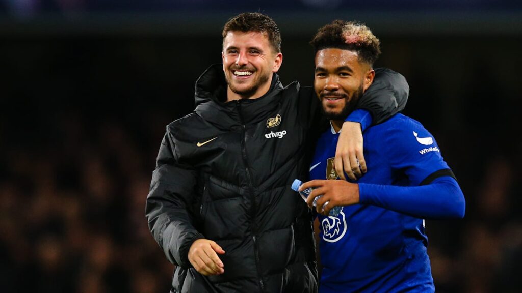 01jfmgfxegwgtm1q00qe Chelsea star offers heartwarming message of support for Man Utd's Mason Mount