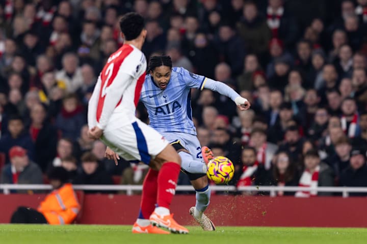 Arsenal FC v Tottenham Hotspur FC - Premier League