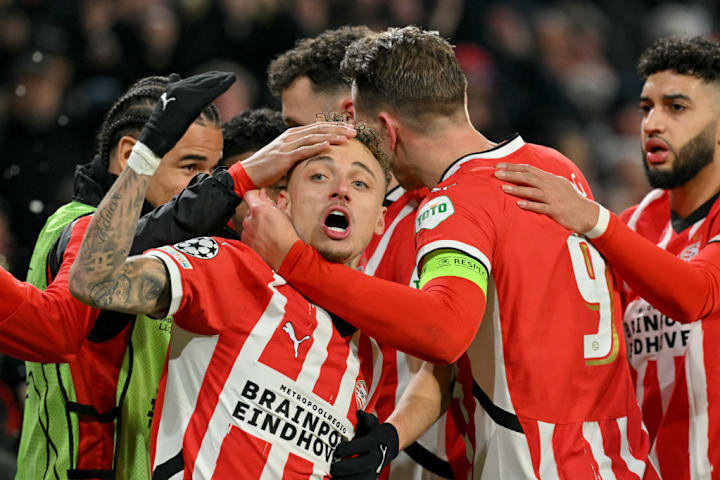 FBL-EUR-C1-PSV EINDHOVEN-JUVENTUS